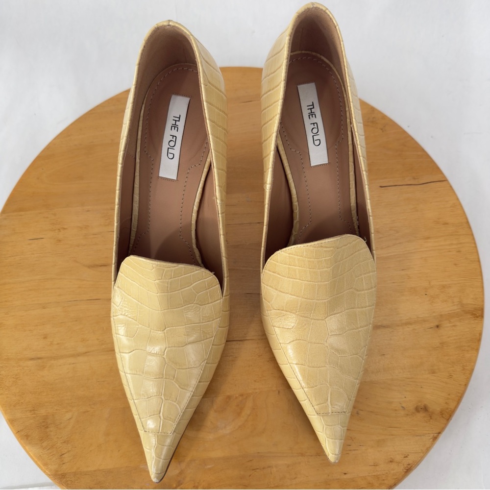 The Fold London Ravello Heels in Ecru Croc-embossed Leather Shoes Italy Size 39